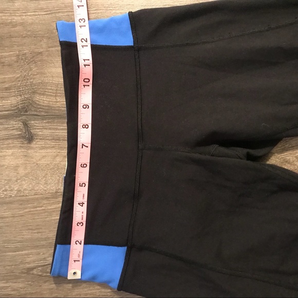 Lululemon Crops - Picture 6 of 7